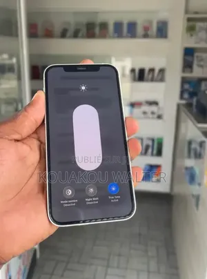 Nouveau Apple iPhone 12 128 GB Blanc