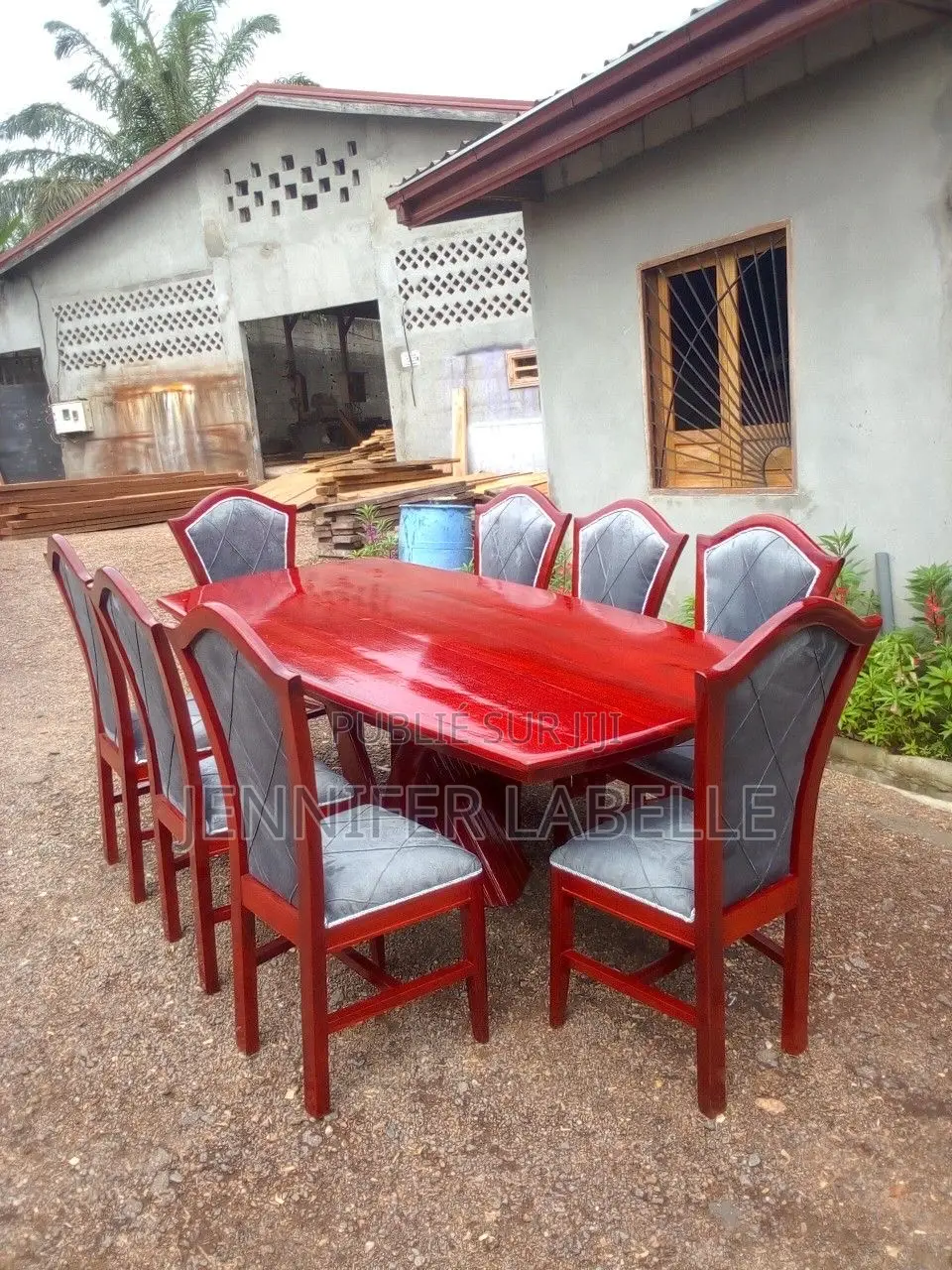 Table À Manger