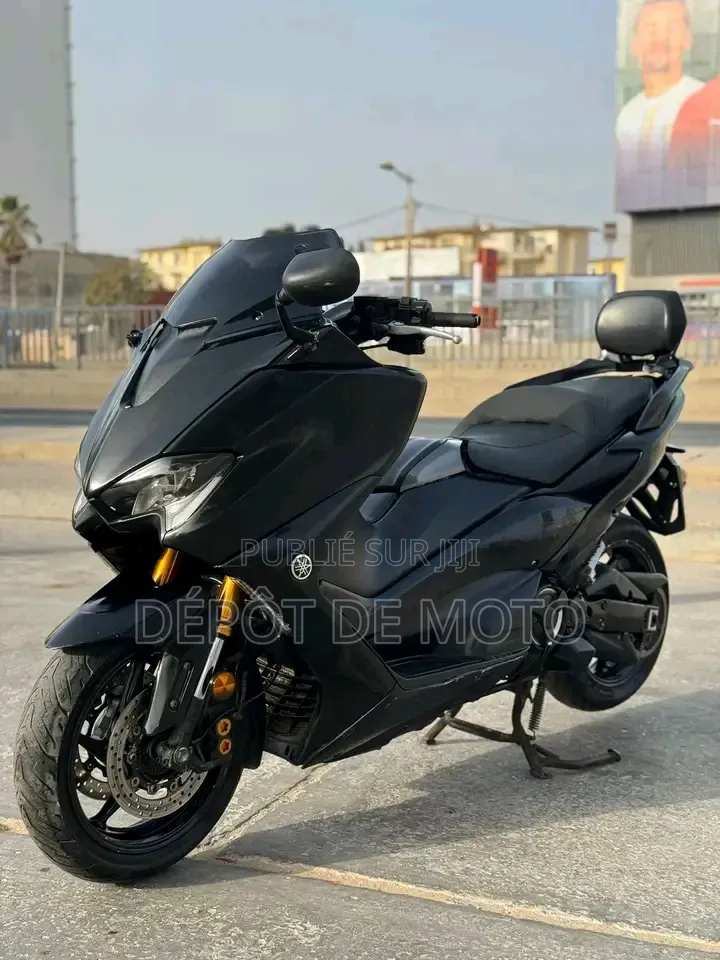 Nouveau Yamaha Autre 2021 Noir