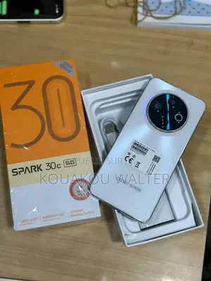 Nouveau Tecno Spark 30C 128 GB Bronze