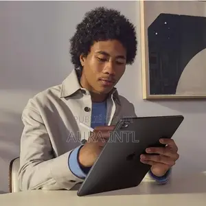 Nouveau Apple iPad Pro 1 TB Noir