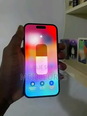 Nouveau Apple iPhone 14 512 GB Noir