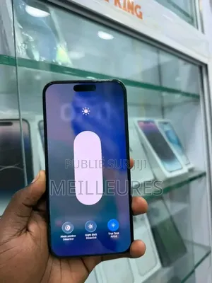 Nouveau Apple iPhone 15 Pro 1 TB Bleu