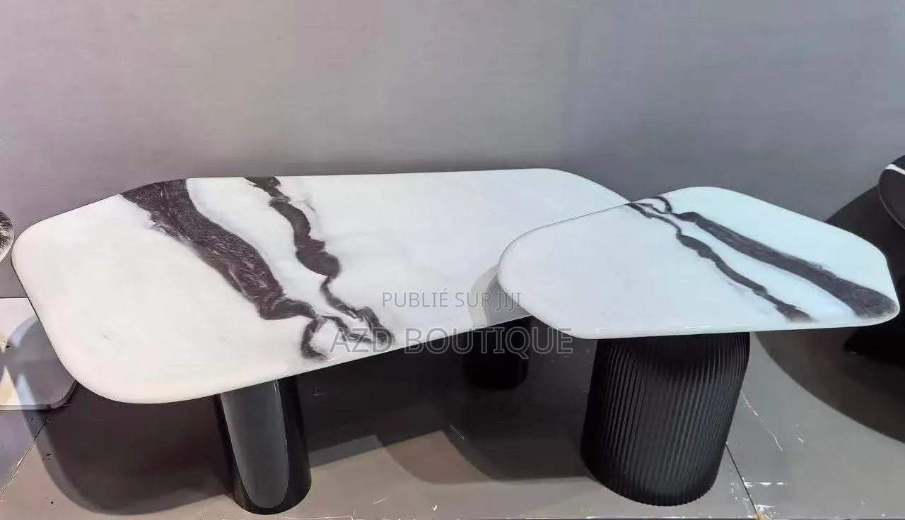 Table Basse Au Design Moderne Et Épuré