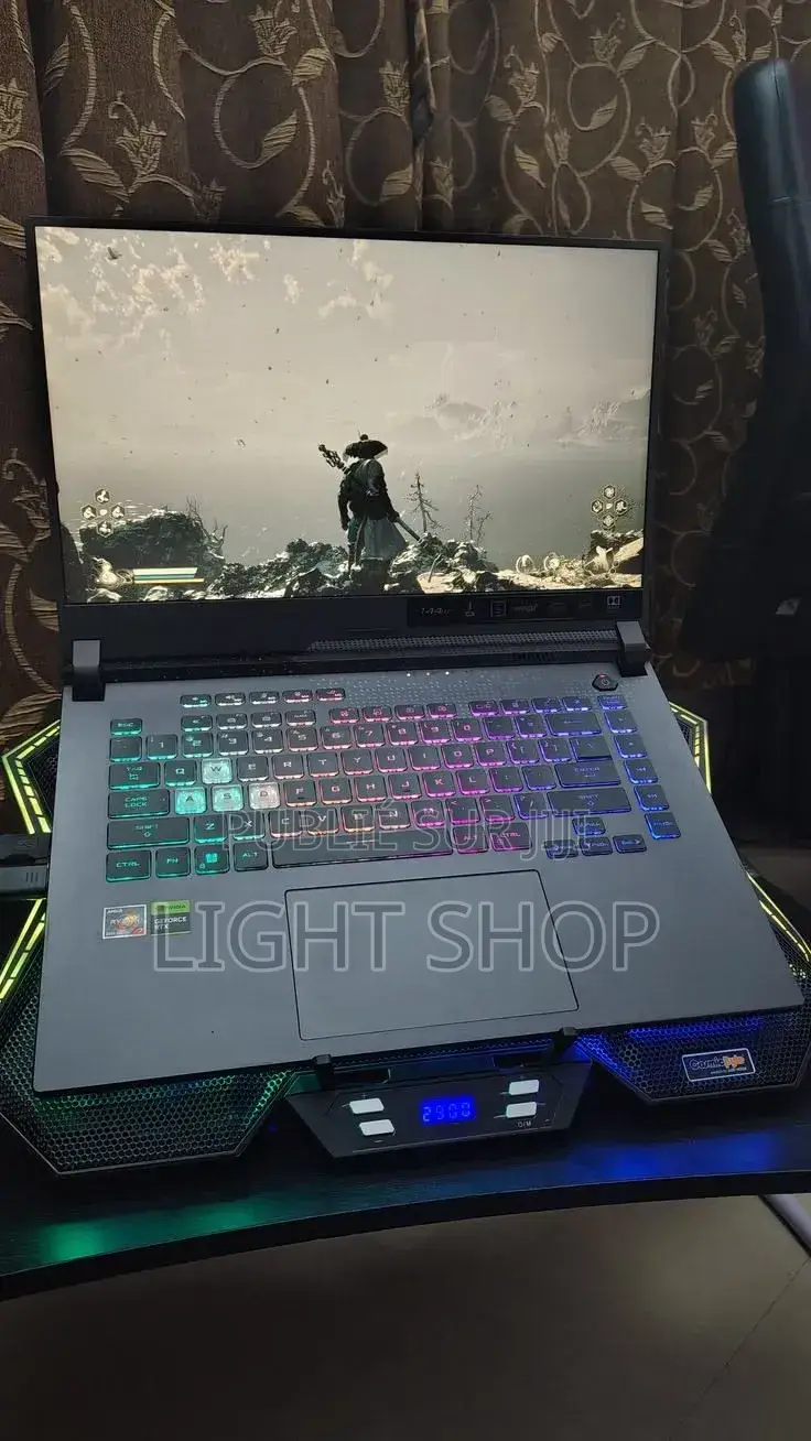 Nouveau Lenovo 100e 32GB Intel Core i9 SSHD (Hybrid) 1T
