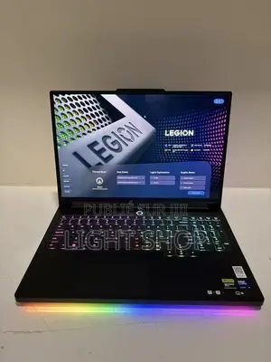 Nouveau Lenovo 100e 32GB Intel Core i9 SSHD (Hybrid) 1T