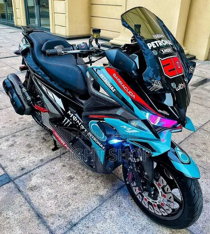 Nouveau Yamaha NMAX 155 2025 Blanc