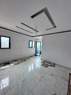 3chbre Appartement dans Particulier Fiable, Cocody à Louer