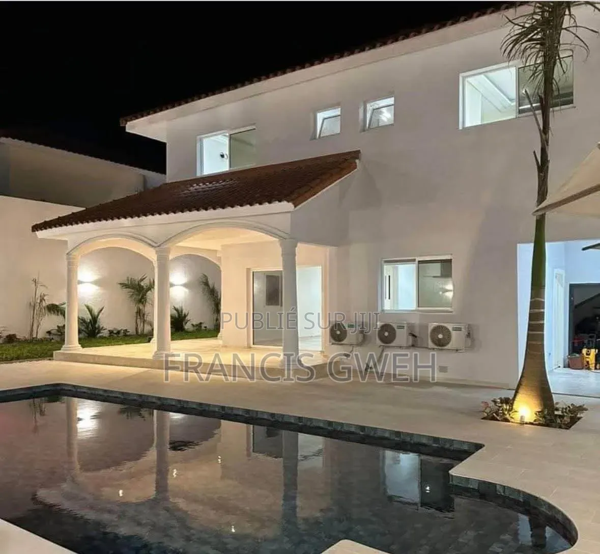 5chbre Duplex dans Francis Gweh, Cocody à Vendre