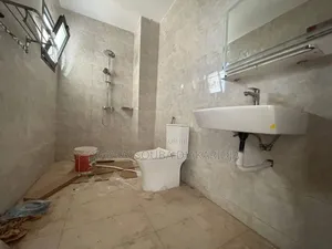 2chbre Blocs d'appartements dans Bingerville, Rue 168 à Louer