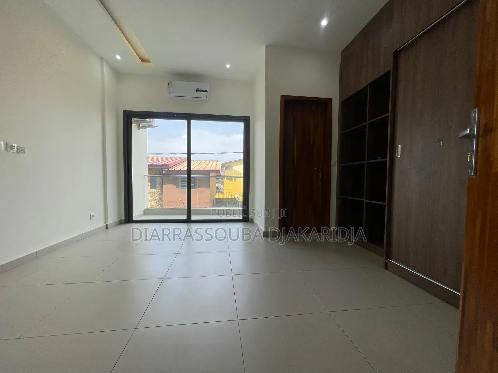 2chbre Blocs d'appartements dans Diarrassouba, Bingerville à Louer