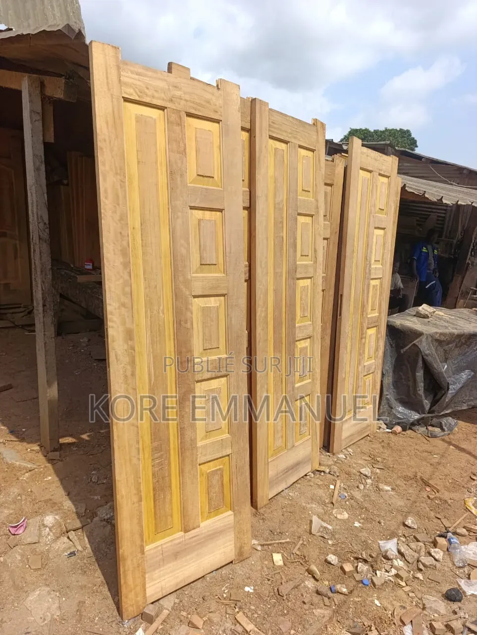 Porte Et Cadre A Porté De Main