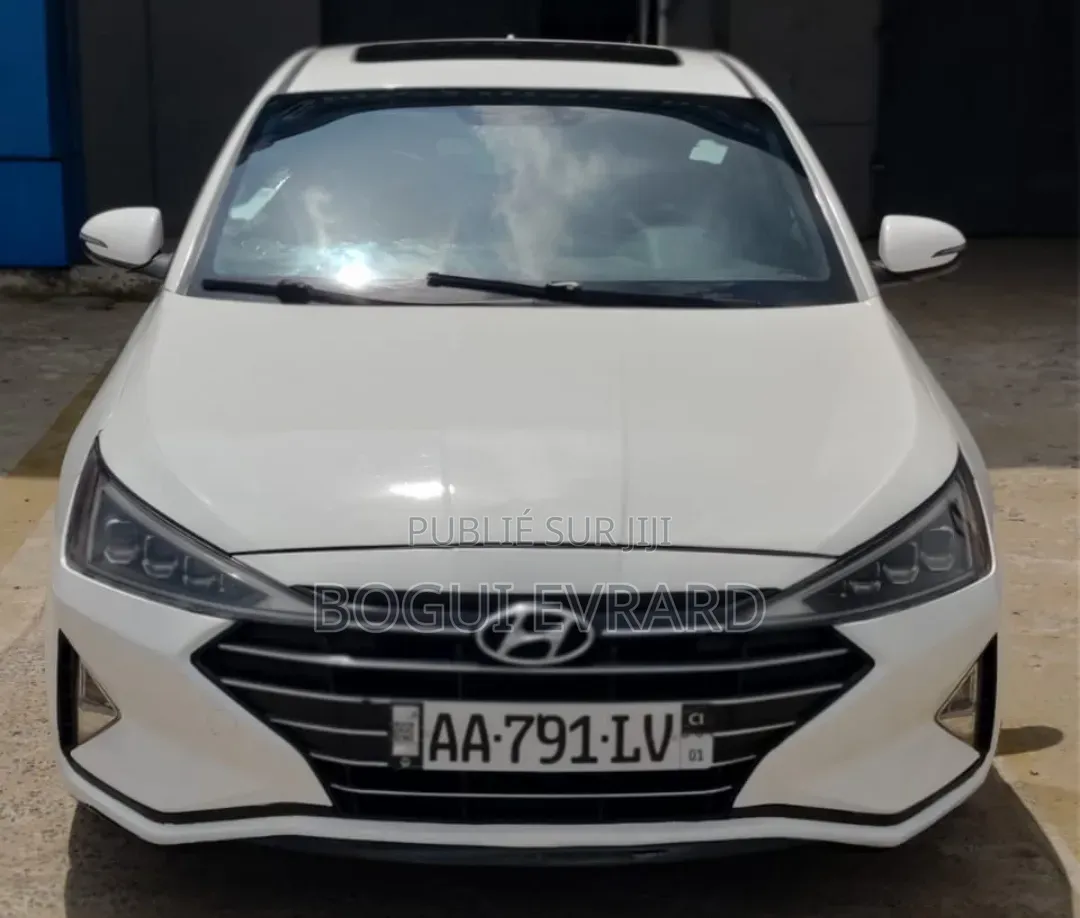 Hyundai Elantra 2021 Blanc
