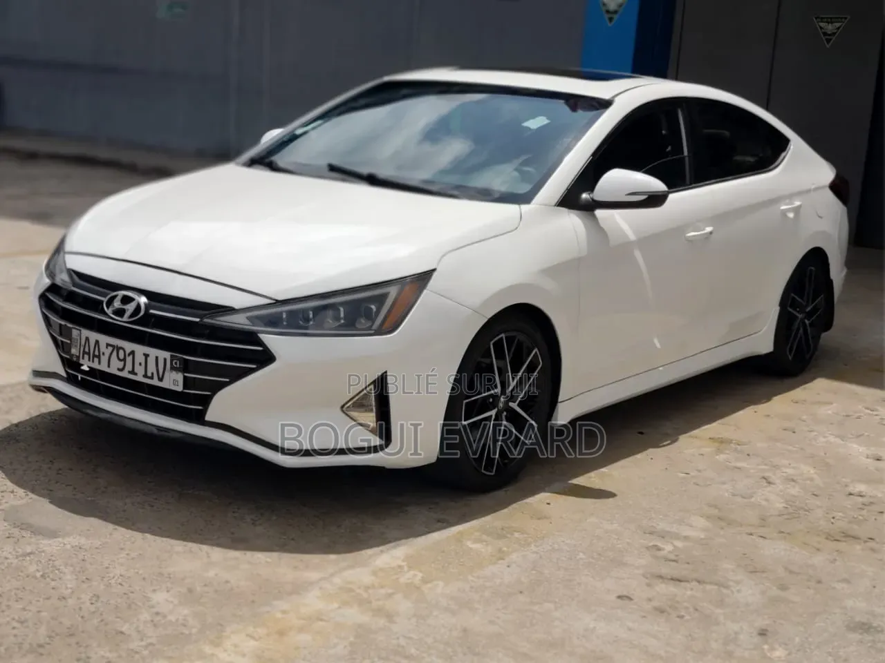 Hyundai Elantra 2021 Blanc
