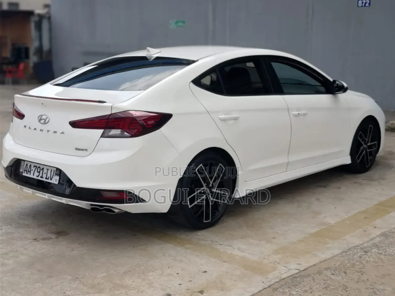 Hyundai Elantra 2021 Blanc