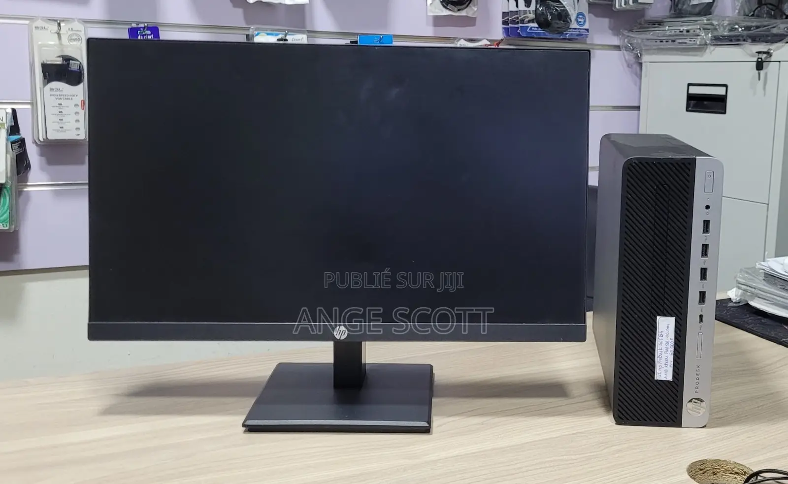 Ordinateur de bureau HP ProDesk 400 G4 4GB AMD Ryzen 3 HDD 500GB