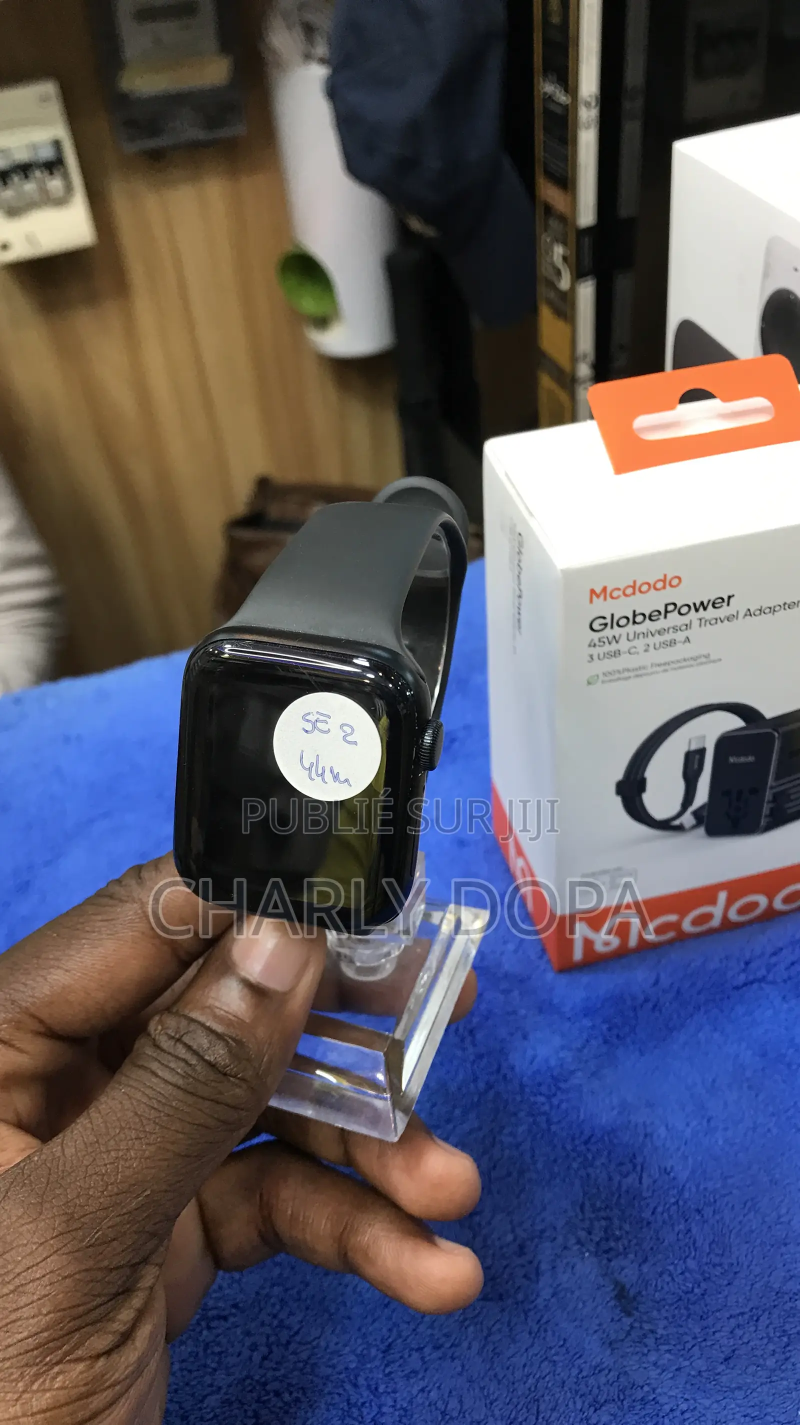 Apple Watch Série Se 2 44mm Quasi Neuf