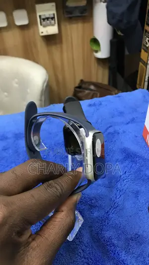 Apple Watch Série Se 2 44mm Quasi Neuf