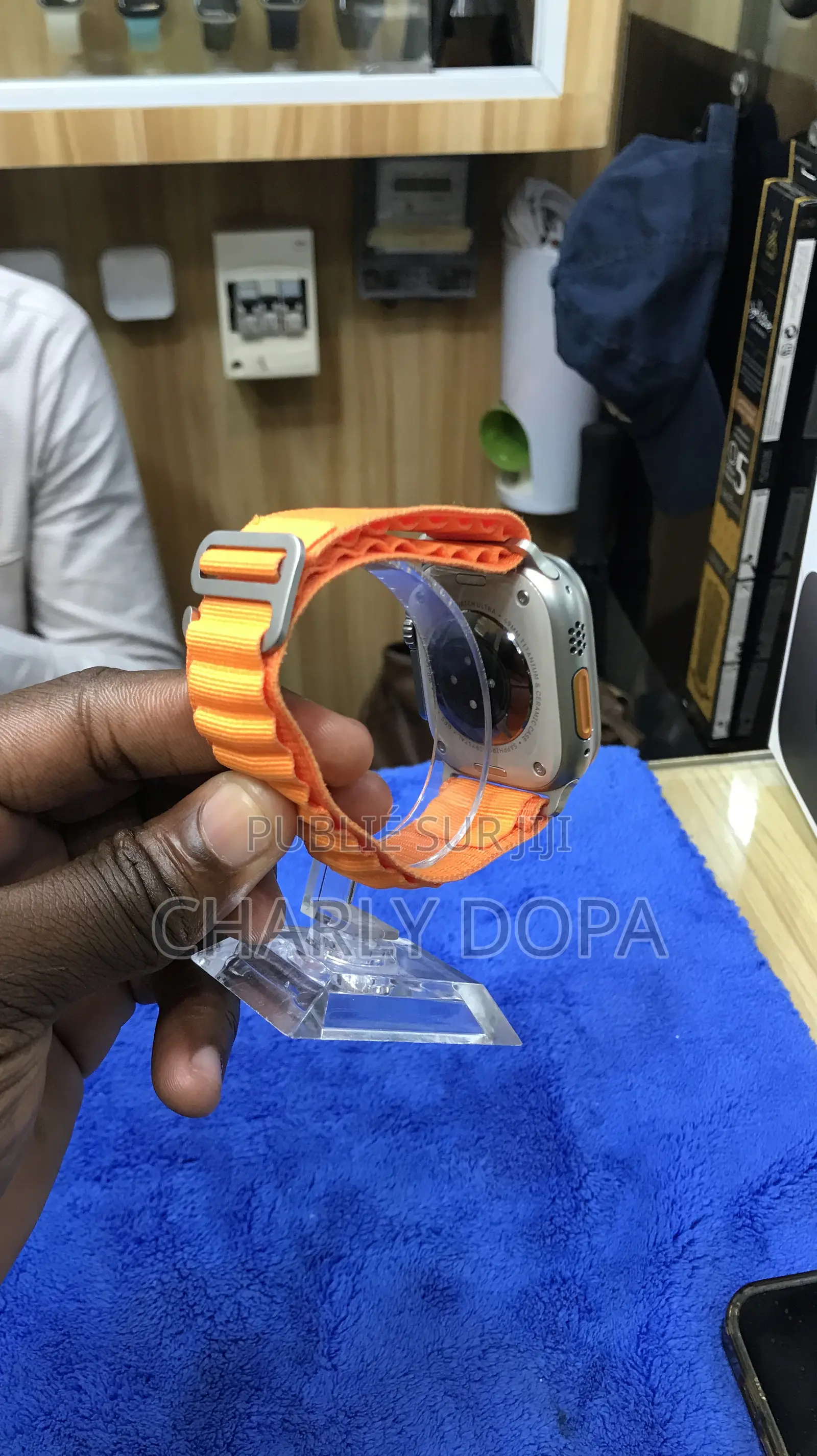 iPhone Watch Ultra 1 Quasi Neuf