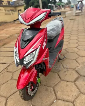 Nouveau American Ironhorse Legend 2024 Rouge