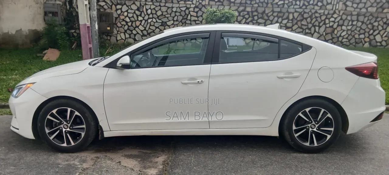 Hyundai Elantra 2020 Blanc