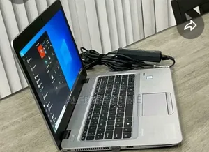 Nouveau HP 200 G4 22 All-in-One 32GB Intel Core i7 eMMC 512GB