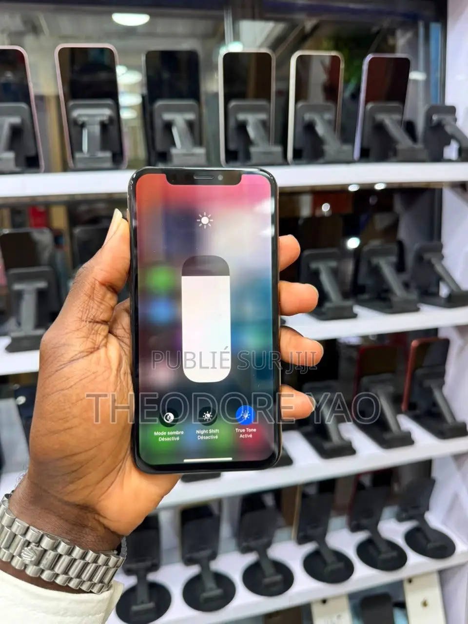 Nouveau Apple iPhone X 64 GB Doré