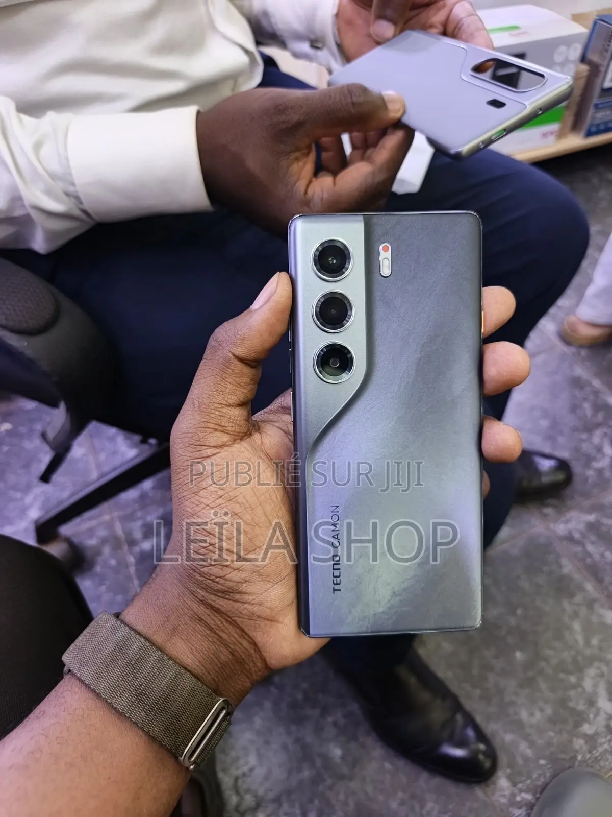 Nouveau Tecno Camon 40 256 GB Autre