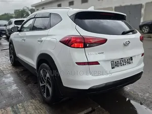 Hyundai Tucson 2021 Blanc