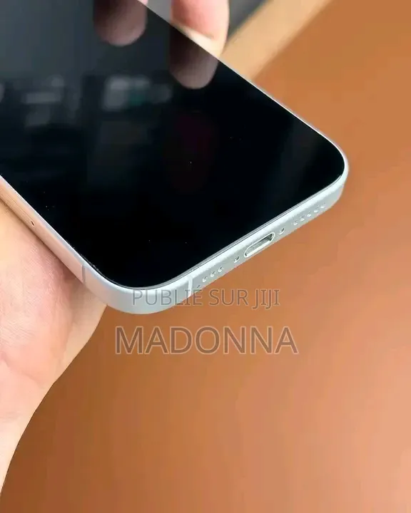 Nouveau Apple iPhone 16 256 GB Blanc