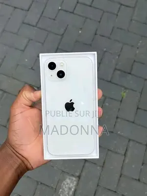 Nouveau Apple iPhone 13 128 GB Blanc
