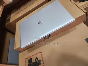 Nouveau Microsoft Surface Pro 5 8GB Intel Core i5 SSD 256GB