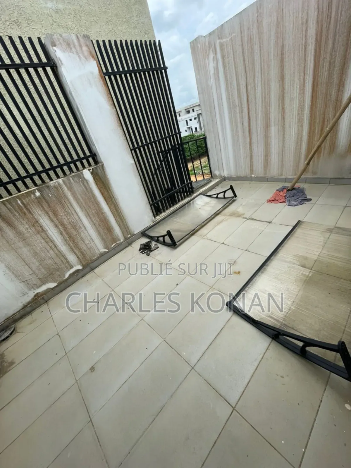 7chbre Duplex dans Bingerville à Vendre