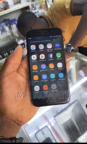 Nouveau Samsung Galaxy A05 128 GB Noir