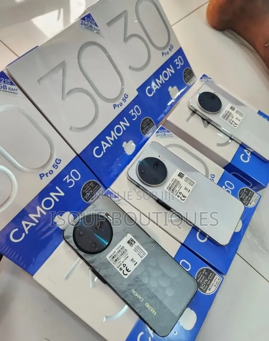 Nouveau Tecno Camon 30 256 GB Autre