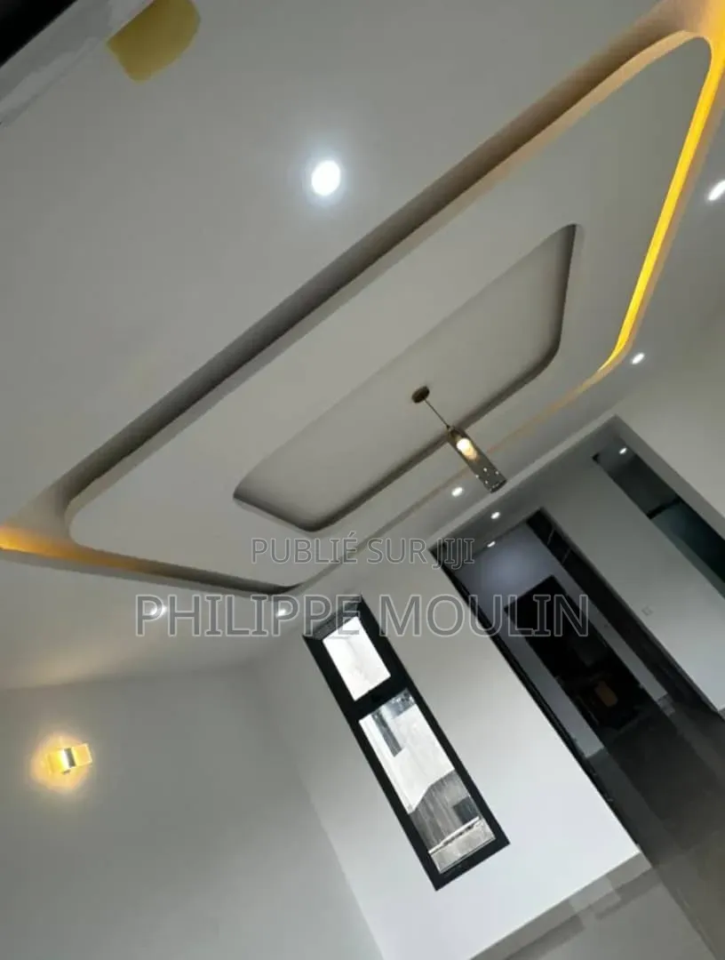 4chbre Duplex dans Elite Immobilier, Bingerville à Vendre