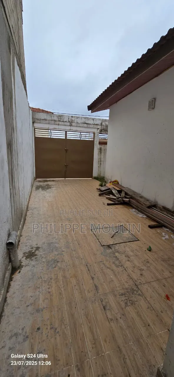3chbre Villa dans Elite Immobilier, Grand-Bassam à Vendre