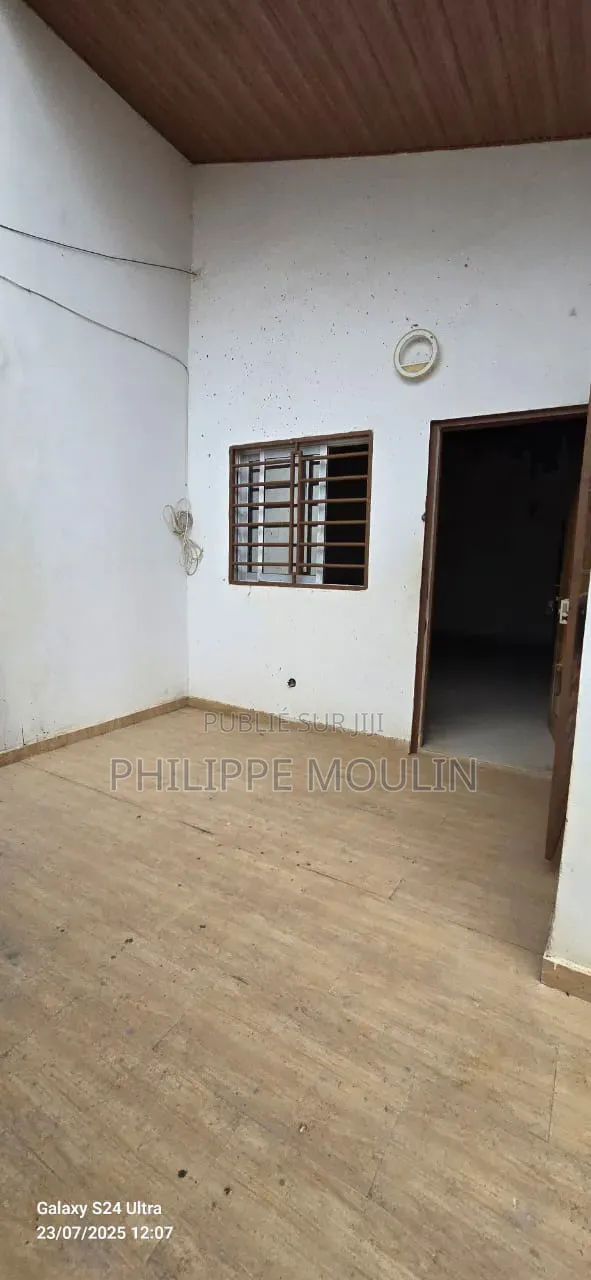 3chbre Villa dans Elite Immobilier, Grand-Bassam à Vendre