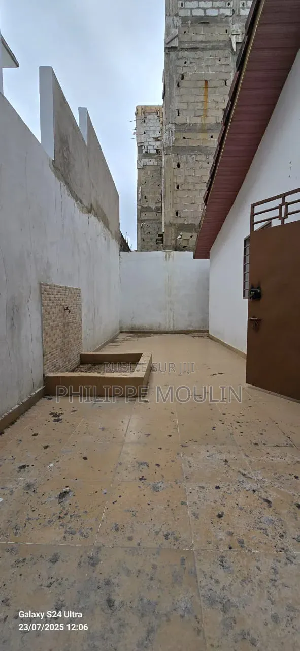3chbre Villa dans Elite Immobilier, Grand-Bassam à Vendre