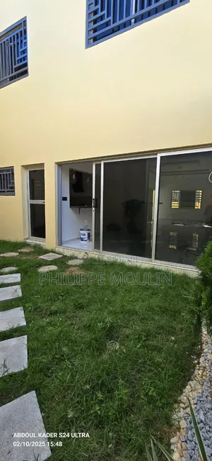 5chbre Duplex dans Elite Immobilier, Grand-Bassam à Vendre