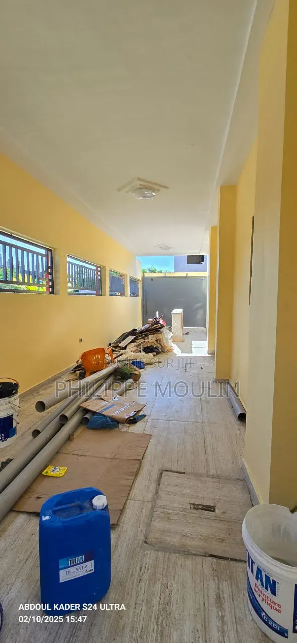 5chbre Duplex dans Elite Immobilier, Grand-Bassam à Vendre