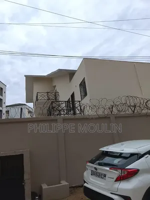 6chbre Duplex dans Elite Immobilier, Cocody à Louer