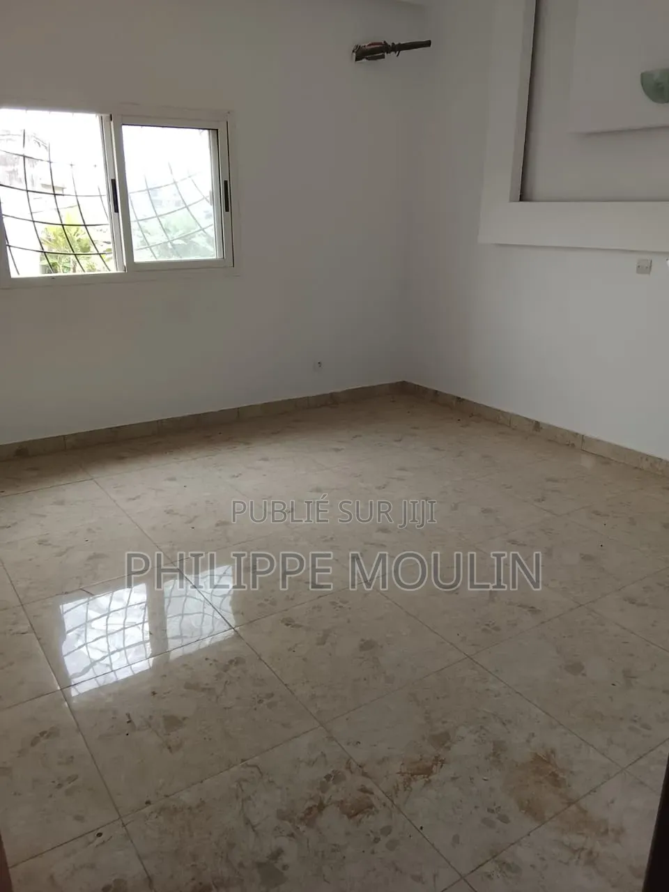 6chbre Duplex dans Elite Immobilier, Cocody à Louer