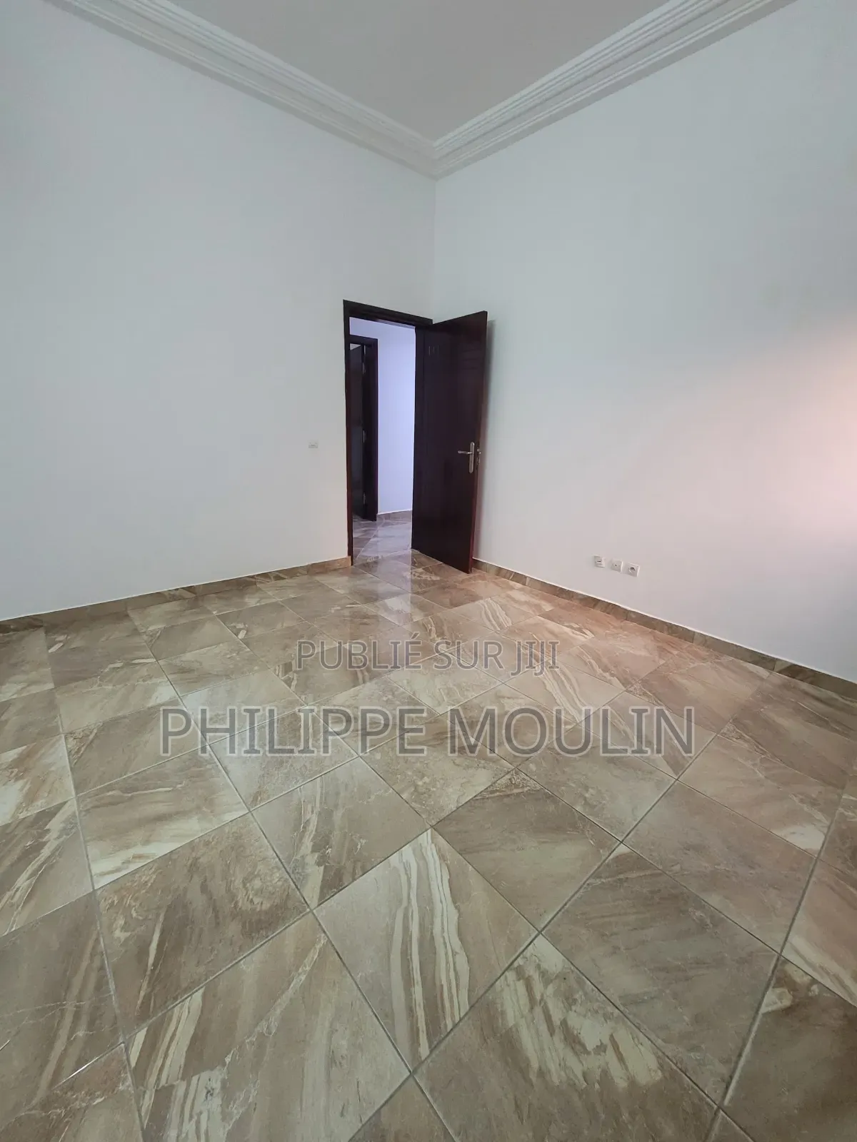 3chbre Duplex dans Elite Immobilier, Cocody à Louer