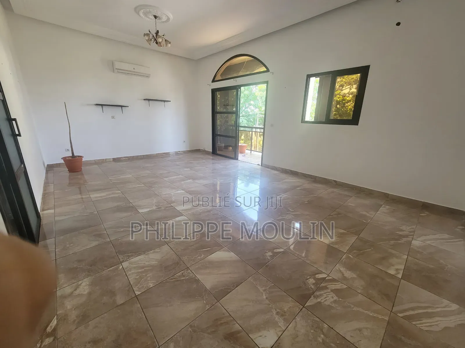 3chbre Duplex dans Elite Immobilier, Cocody à Louer