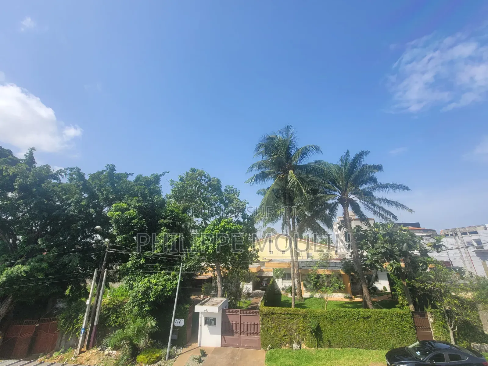 3chbre Duplex dans Elite Immobilier, Cocody à Louer