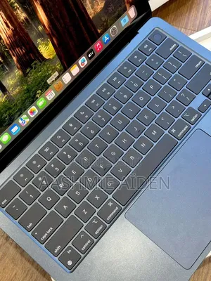 Nouveau Apple MacBook Pro 2019 32GB Intel Core i7 eMMC 512GB