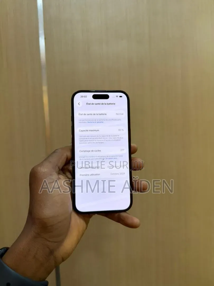 Nouveau Apple iPhone 16 Plus 128 GB Noir