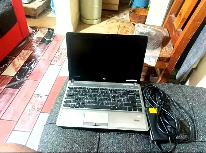 Nouveau HP EliteBook 840 G5 32GB Intel Core i7 HDD 512GB