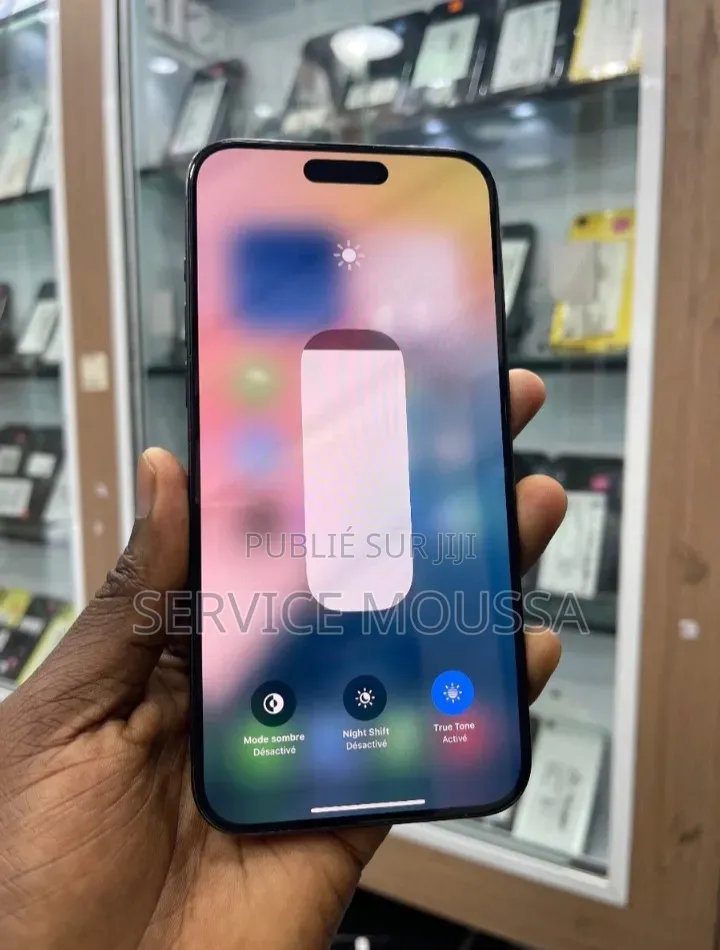 Nouveau Apple iPhone 15 Pro Max 512 GB Noir